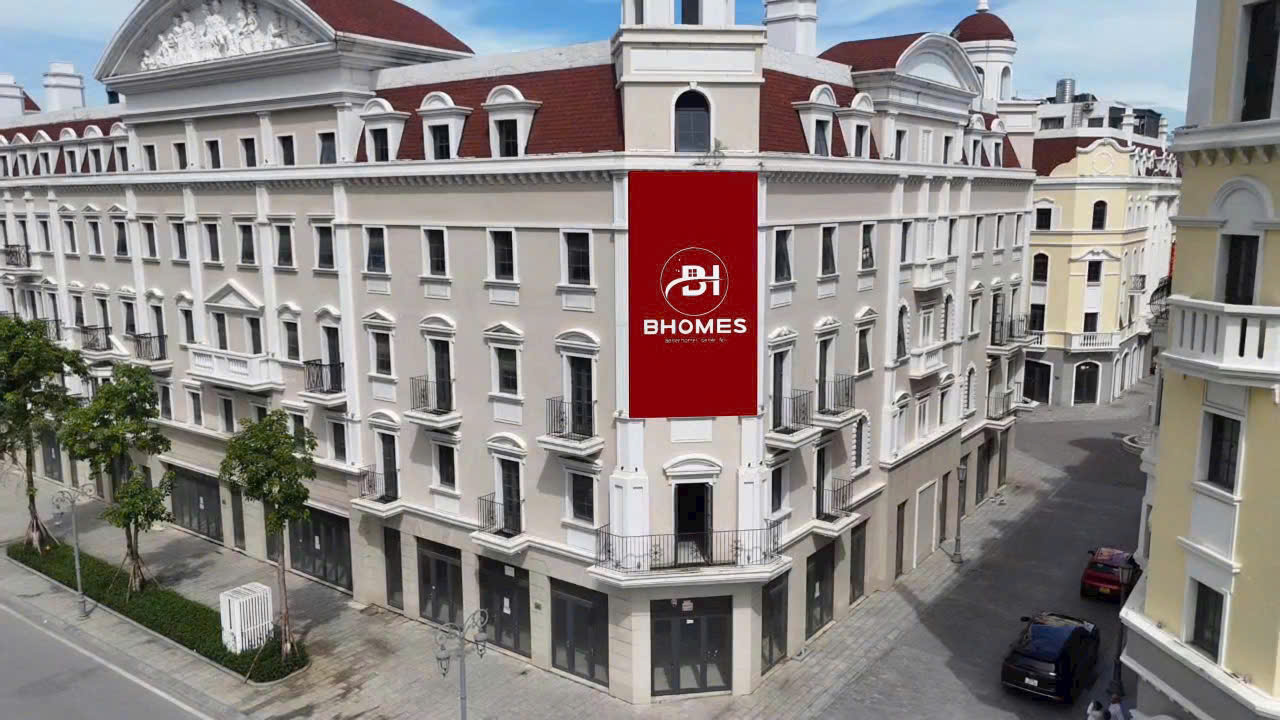 thiết kế nội thất văn phòng bất động sản Bhomes